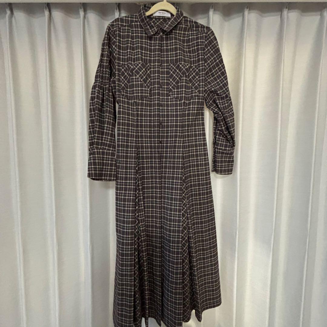 herlipto Checked Pleats Long Shirt Dress