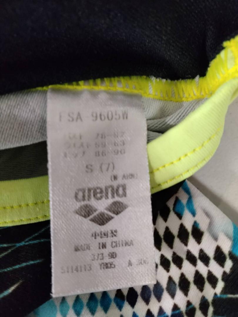 ☆美品☆【I988】arena　アリーナ　女子競泳水着　Sサイズ