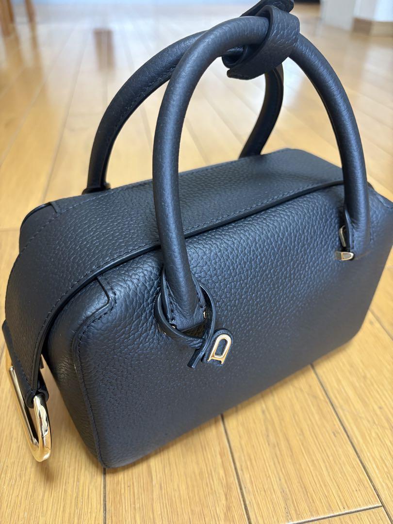 最安値☺︎DELVAUX クールボックス ミニ ブラック