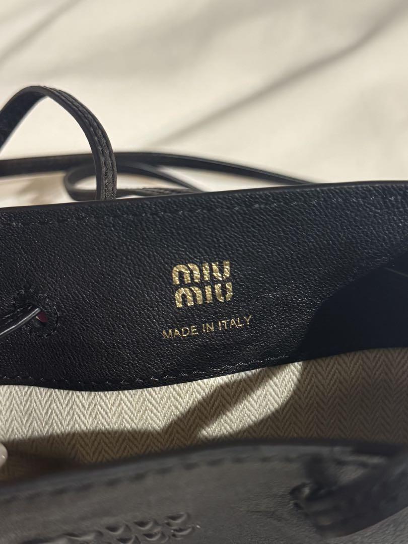 Miu Miu ナッパレザー ミニバッグ ブラック