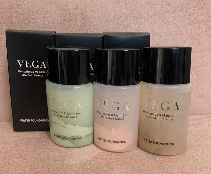 VEGA ウォーターファンデーション 3本セット