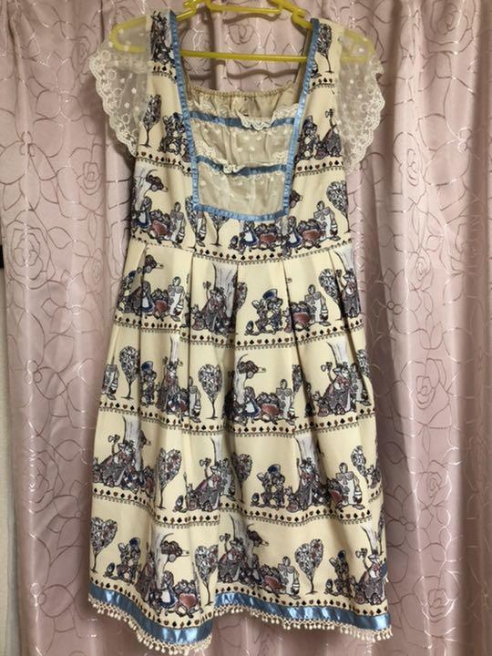 メルカリ シークレットハニー アリス ワンピース ひざ丈ワンピース 3 000 中古や未使用のフリマ メルカリ シークレットハニー アリス ワンピース ひざ丈ワンピース 3 000 中古や未使用のフリマ