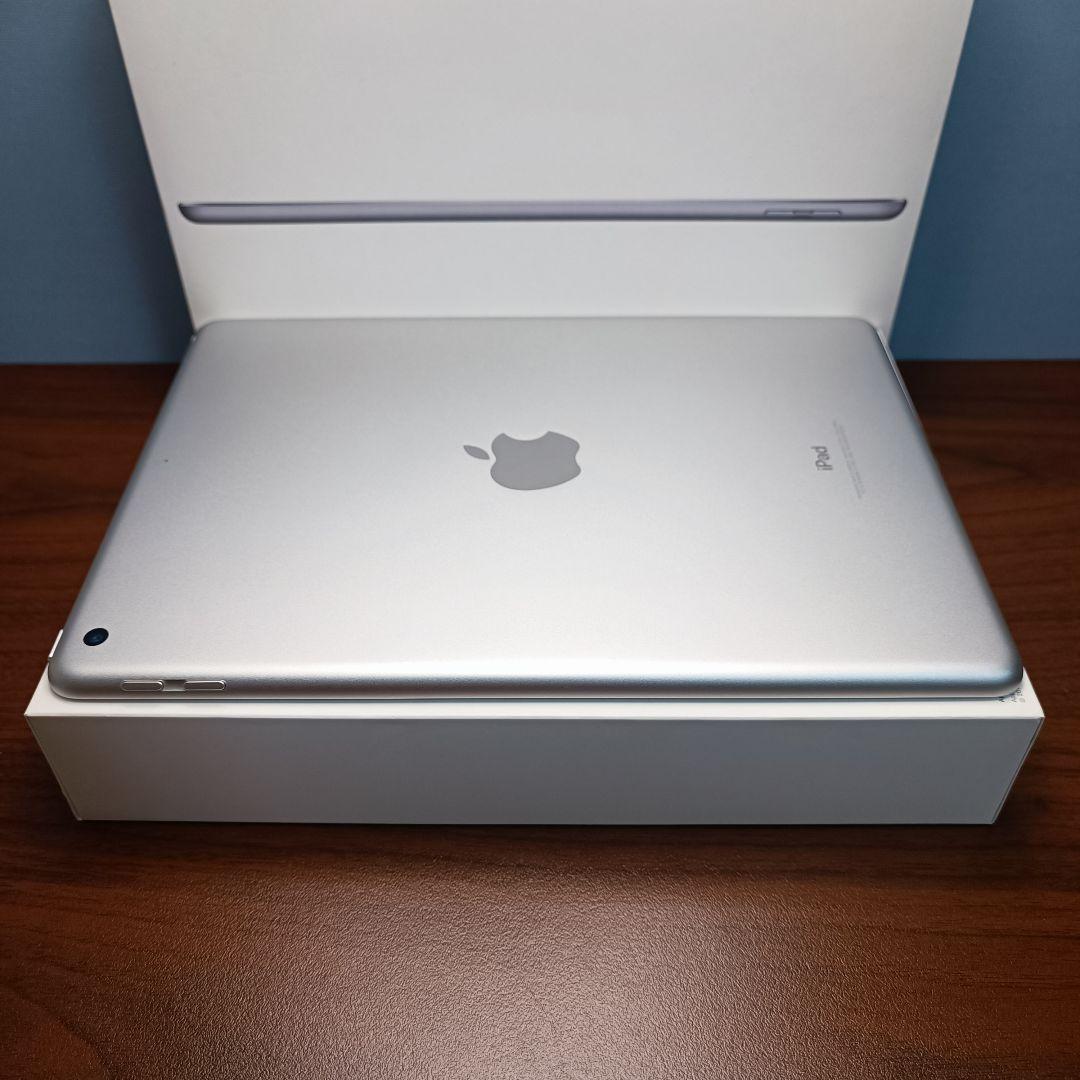 iPad 9.7