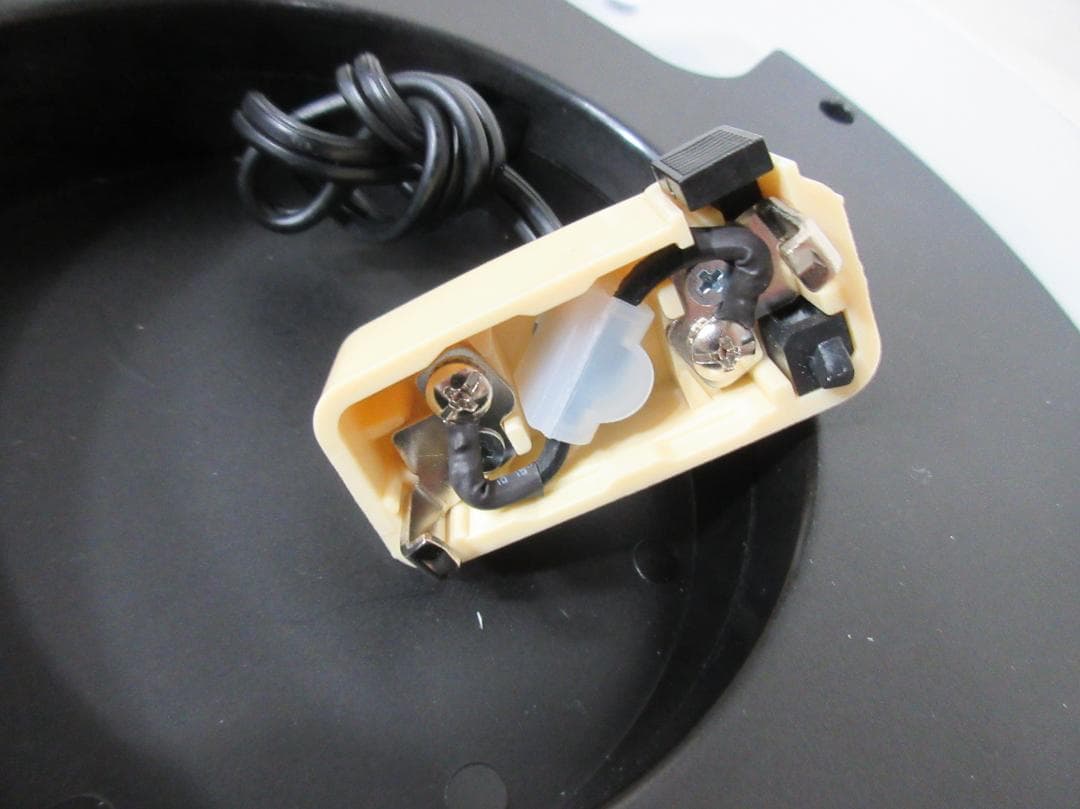 0825Y ドウシシャ シーリングファン DCC-08CM 2022年 ネジ欠品