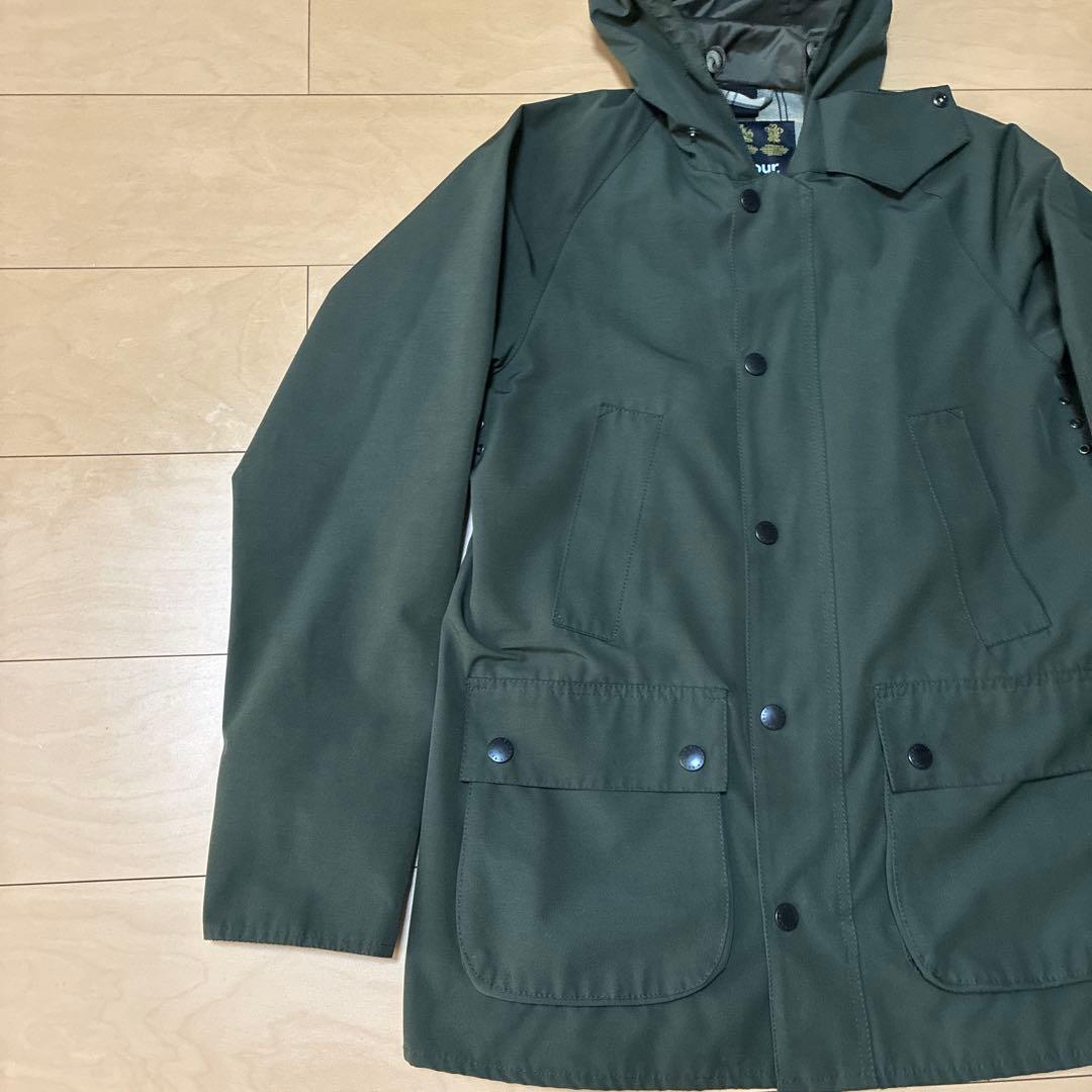 バブアー フーデッド