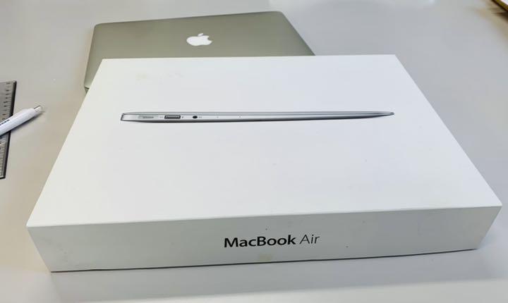 スマホ・タブレット・パソコン APPLE MacBook Air MACBOOK AIR MD761J/B