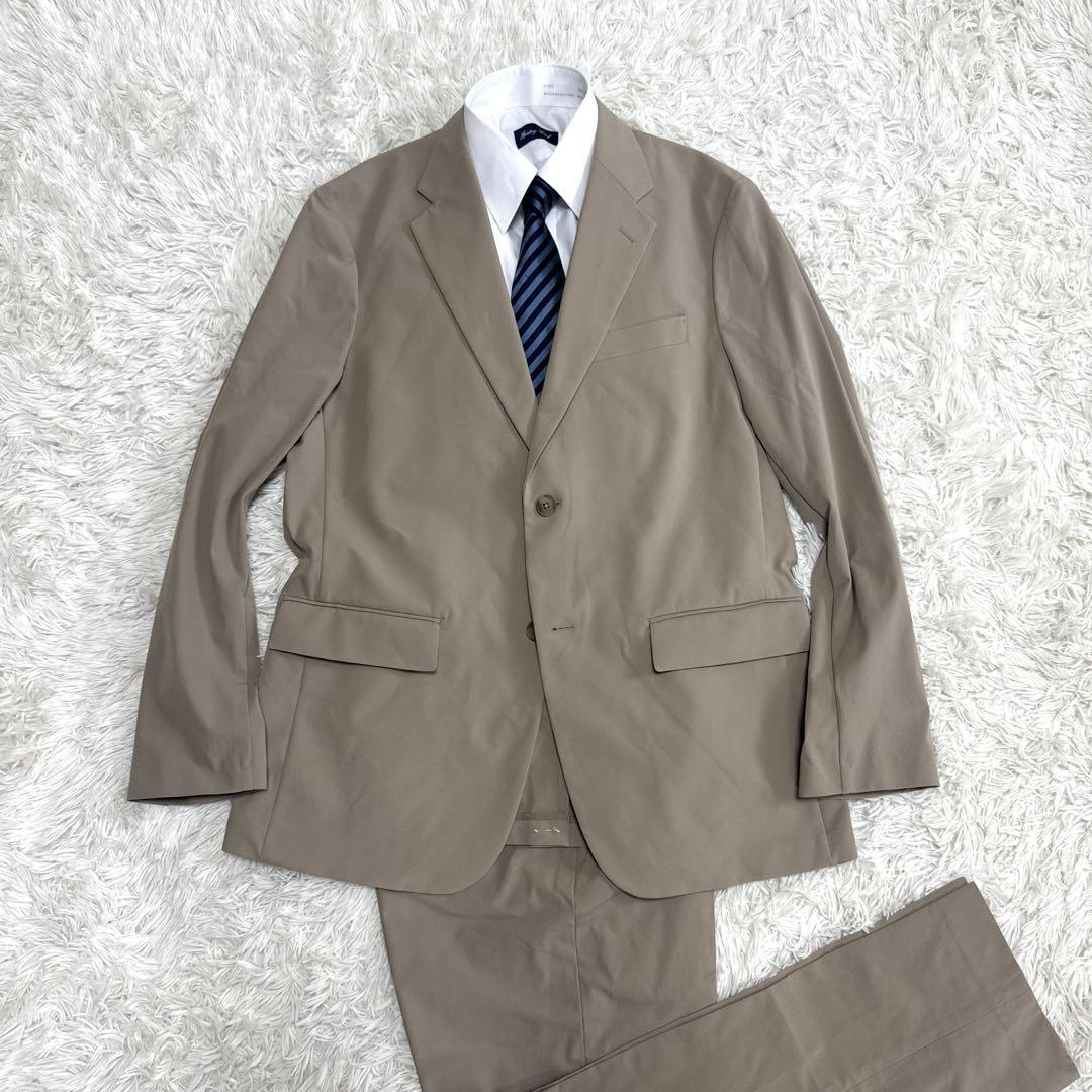 美品　ユニクロ　感動シリーズ　セットアップ　スーツ　感動ジャケット　感動パンツ