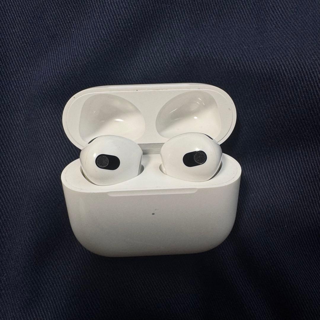 AirPods (第3世代) 本体 MME73J/A じゃんぱら-Apple AirPods（第3世代） MagSafe充電ケース MME73J