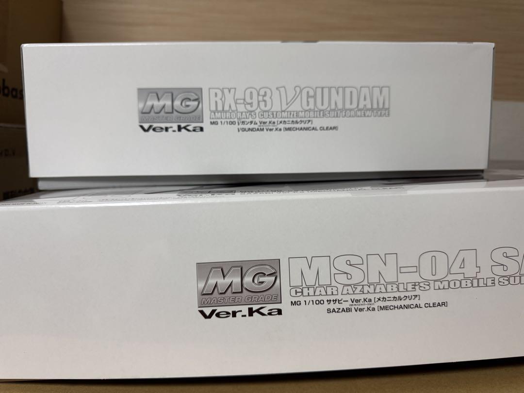 MG1/100サザビー νガンダム Ver.Ka メカニカルクリア　未組立