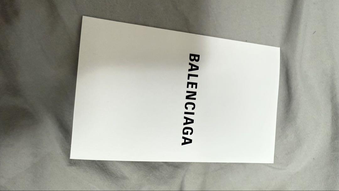 国内正規販売店　BALENCIAGA(バレンシアガ) デストロイ フードブラック