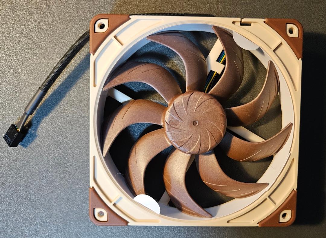 noctua nf-a14x25 g2 ls-pwm 140mm ケースファンPC用ファン・クーラー
