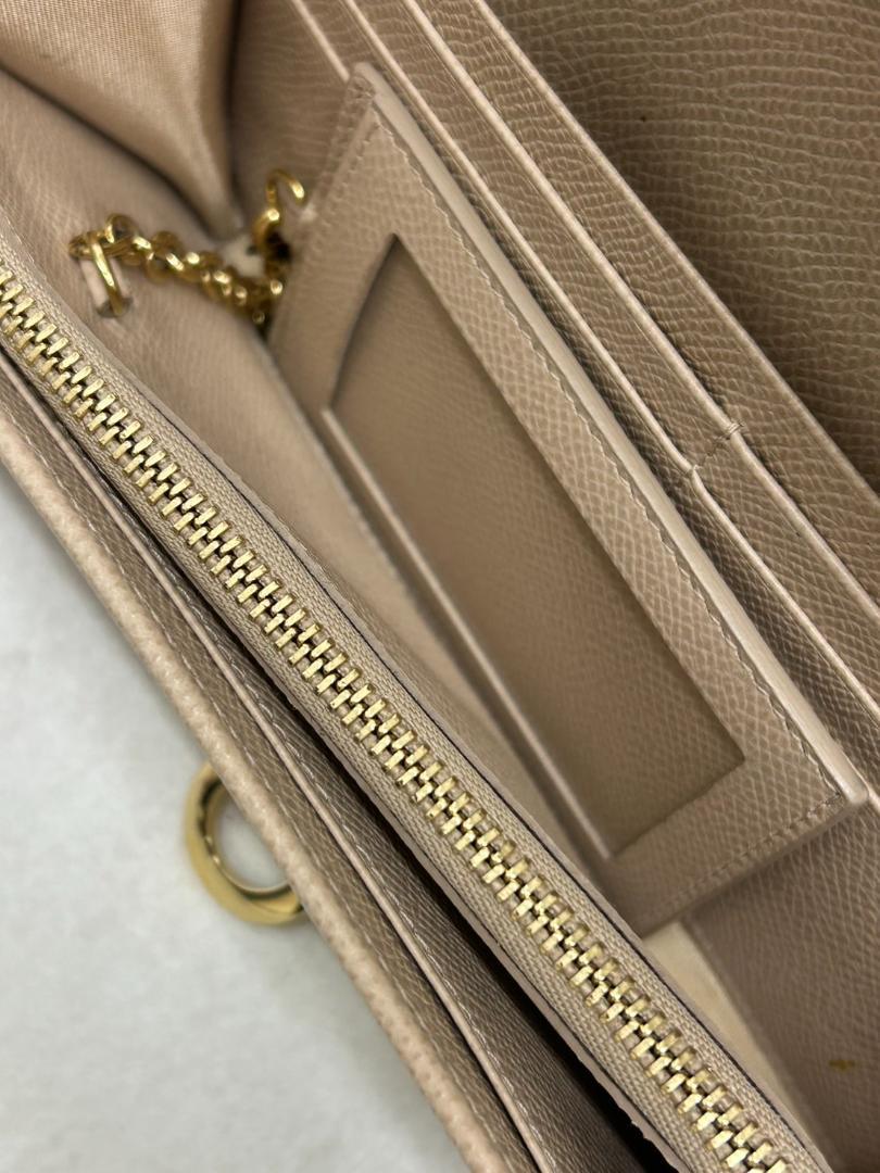 【美品】Salvatore Ferragamo ガンチーニ 長財布