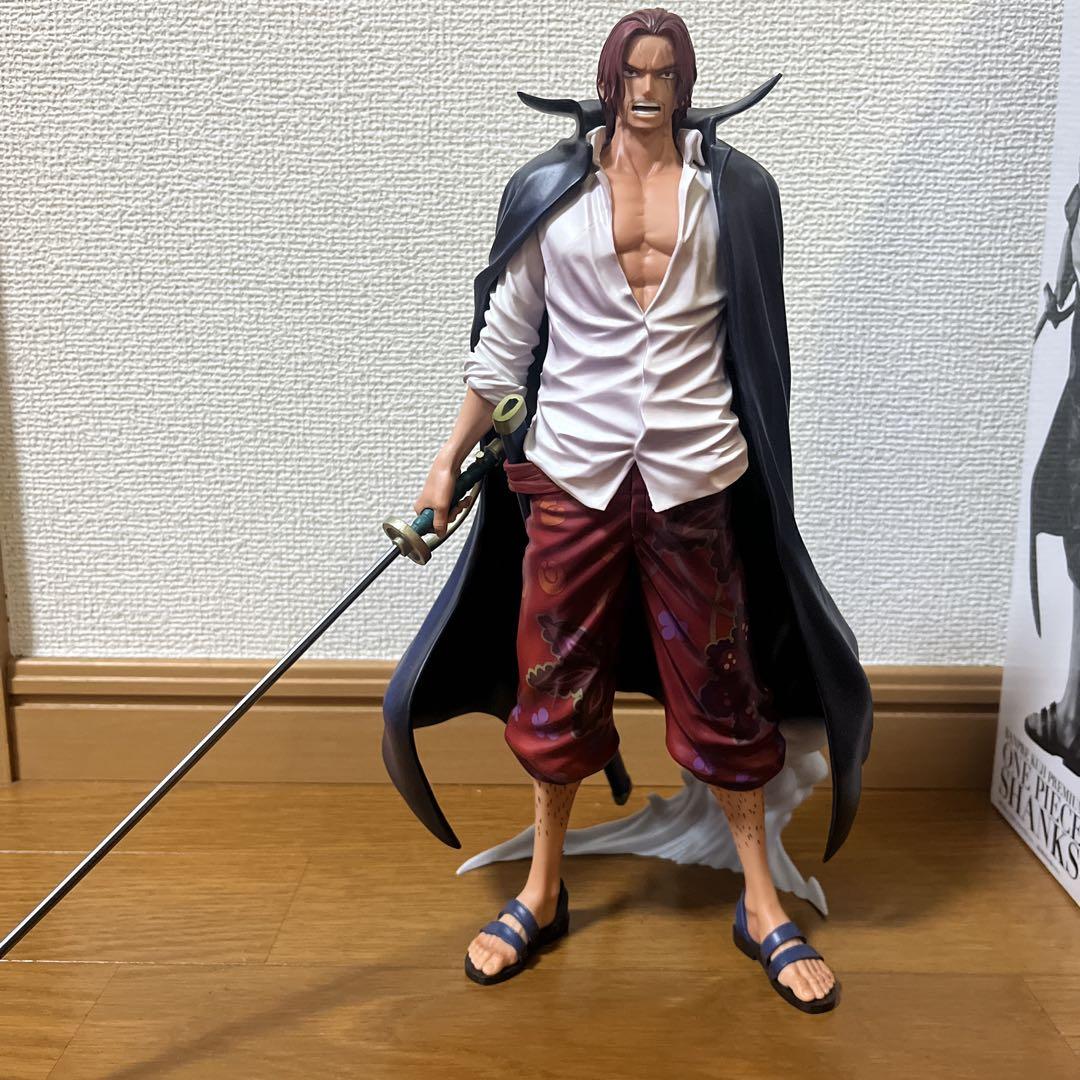 ONEPIECE バンプレくじ シャンクス A賞 赤髪海賊団 四皇