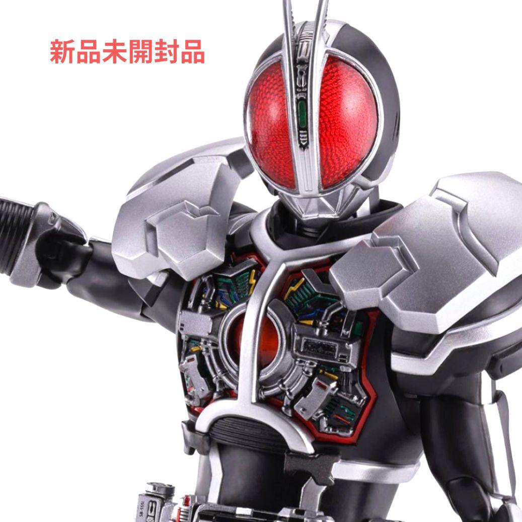 S.H.Figuarts（真骨彫製法） 仮面ライダー555 アクセルフォーム