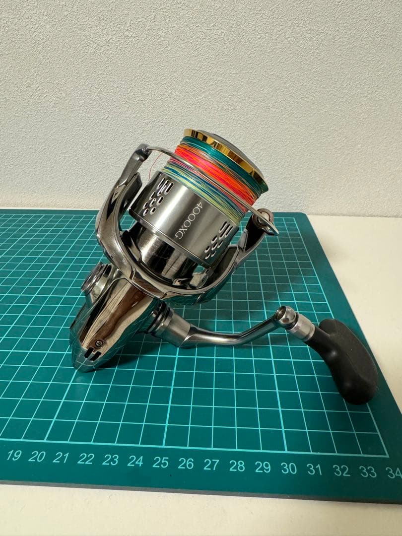 美品 18ステラ 4000xg(早い者勝ち) - メルカリ