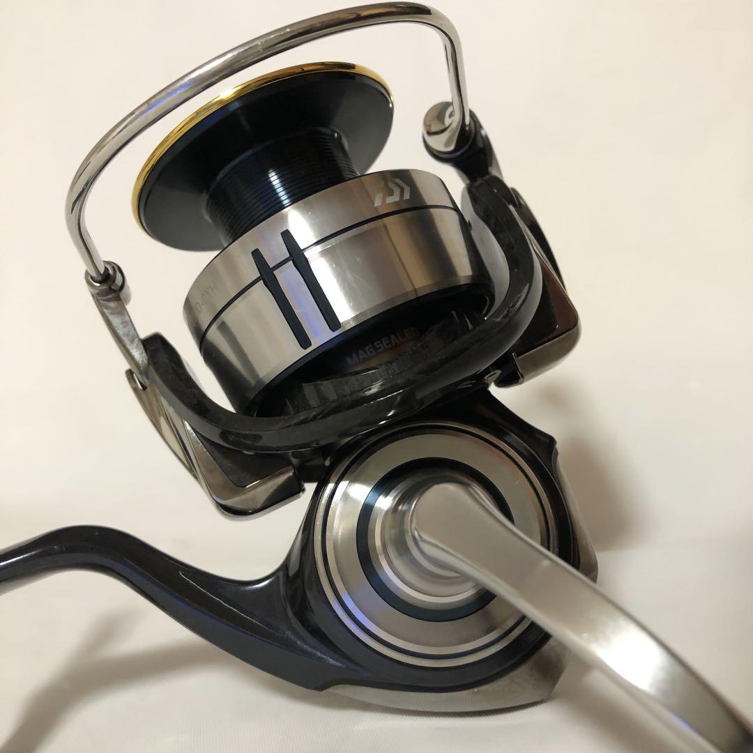 極美品　ダイワ　19セルテート LT5000D-CXH パワーハンドル　スタンド
