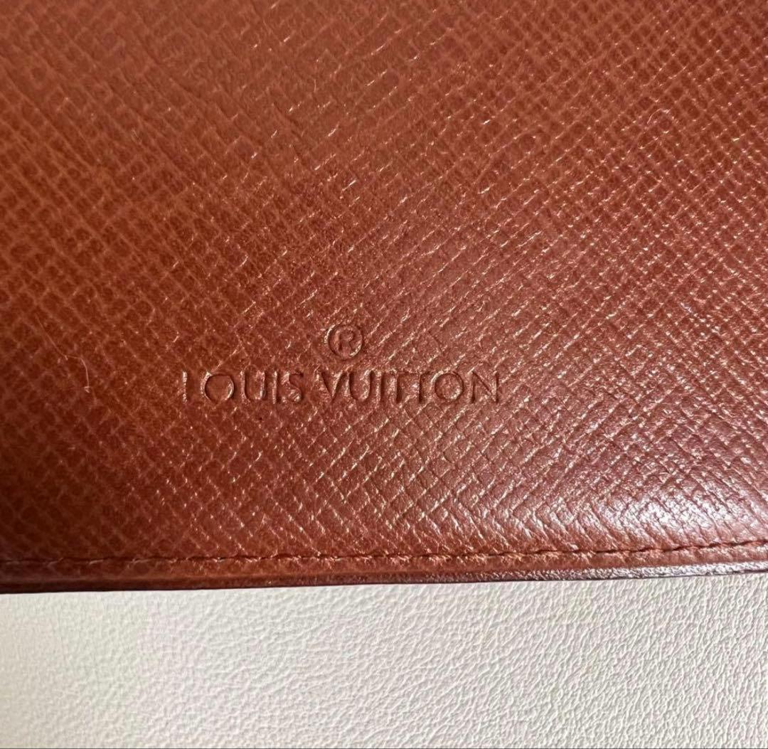 【極美品】LOUIS VUITTON ルイ・ヴィトン 二つ折り財布 モノグラム 【極美品】LOUIS VUITTON ルイ・ヴィトン 二つ折り財布 モノグラム