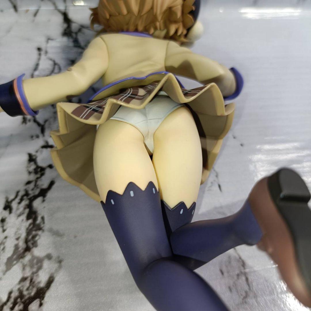 PLUM 激次元タッグ ブラン + ネプテューヌ VS ゾンビ軍団 フィギュア