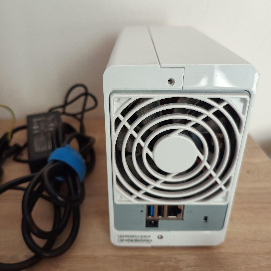 Synology DiskStation DS215j 2ベイ NAS