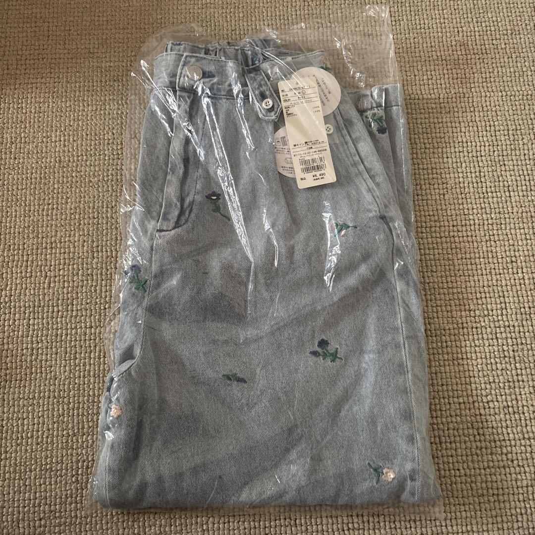 新品☆デニムツイルカーブパンツ
