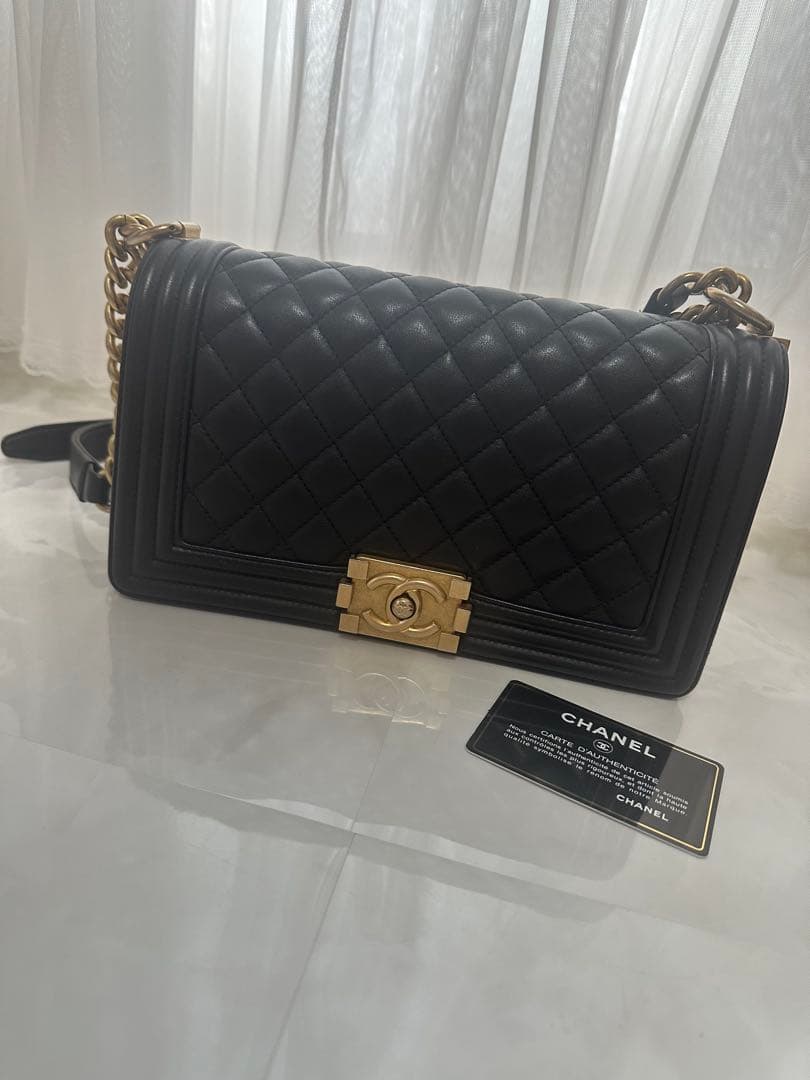 ボーイシャネル　チェーンバック