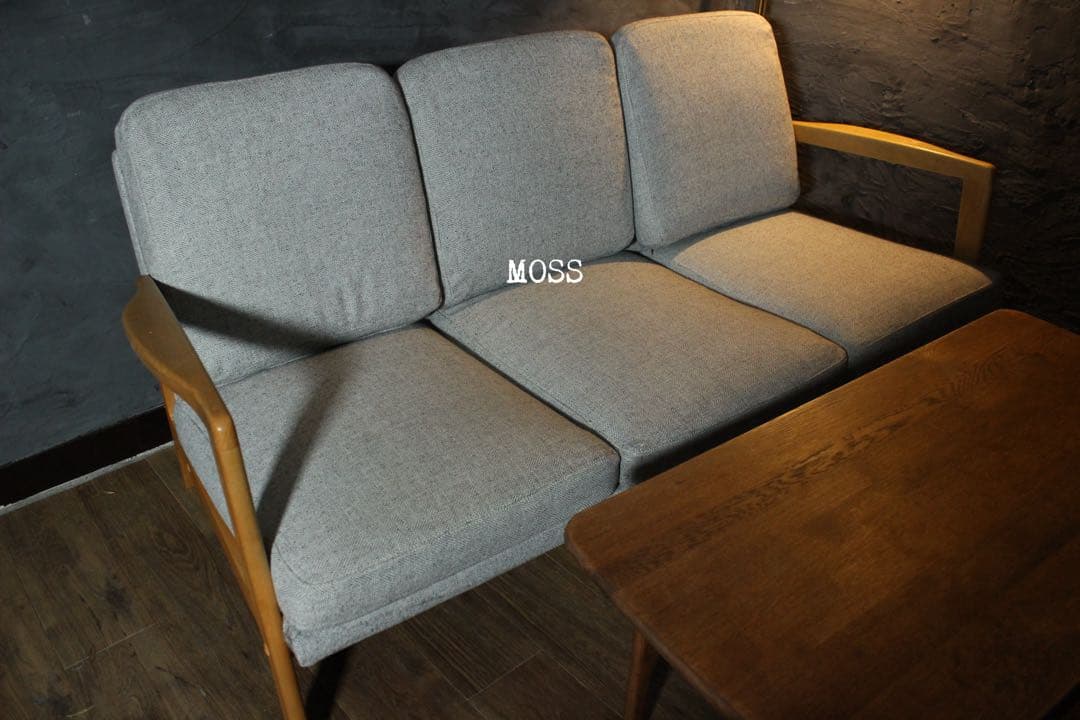 首都圏送無料〜MOSS14万天然木アルダー無垢材 3人がけソファ
