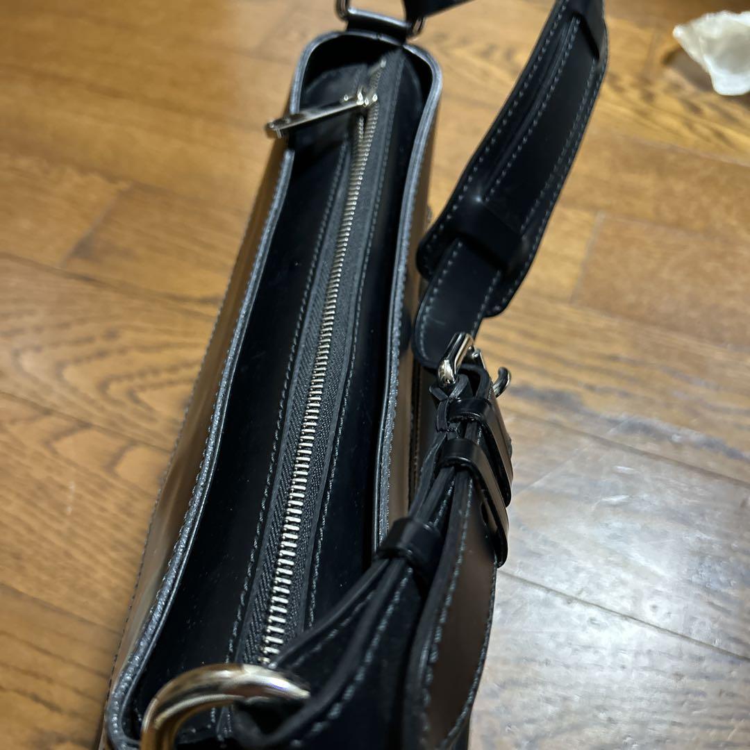 LOUIS VUITTON エピ テュレンPM エピ ノワール