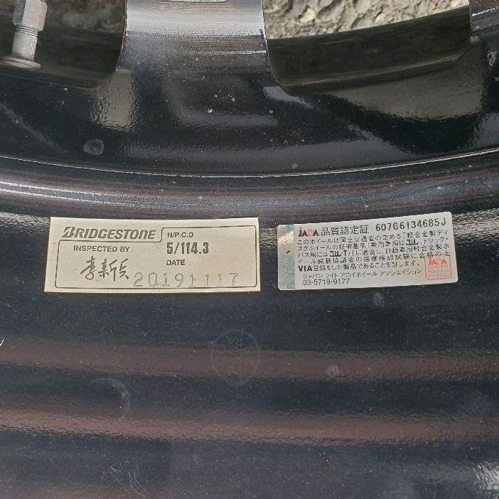 スタッドレ スタッドレスタイヤ225 65R17 102Q J9RQj-m21173351938 ⅝までの