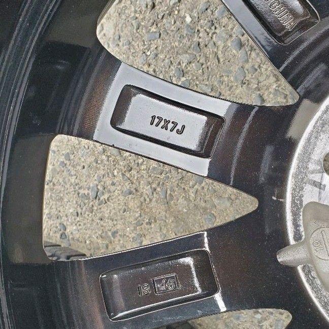スタッドレ スタッドレスタイヤ225 65R17 102Q J9RQj-m21173351938 ⅝までの