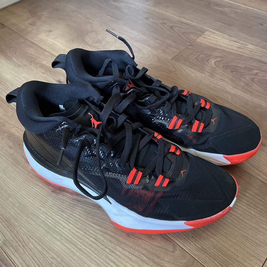 シューズ(男性用) NIKE JORDAN ZION 1