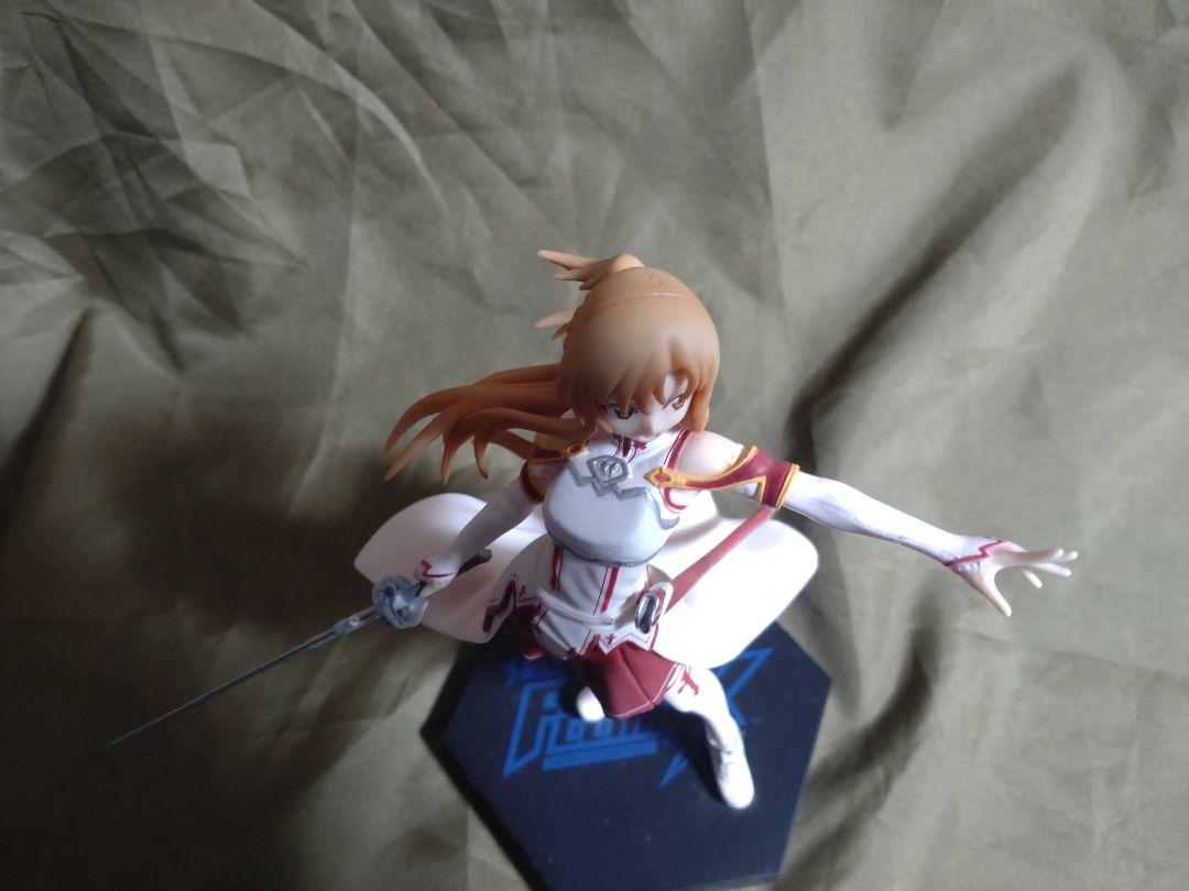 SAO フィギュア キリト シノン アスナ ユウキ(新品未開封) SAO フィギュア キリト シノン アスナ ユウキ(新品未開封)