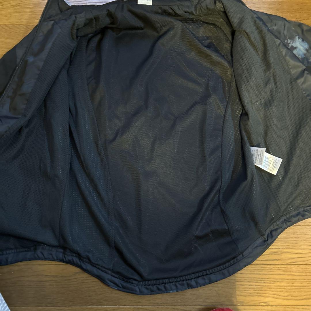 アスレタ　ATHLETA ウィンドブレーカー