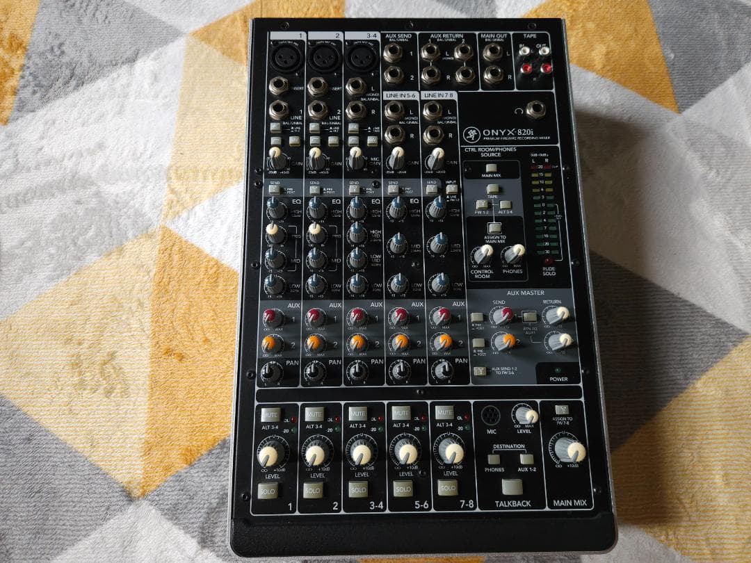 MACKIE ONYX820i アナログミキサー Onyx 820i｜Onyx-i Series｜Mixers｜Mackie Japan