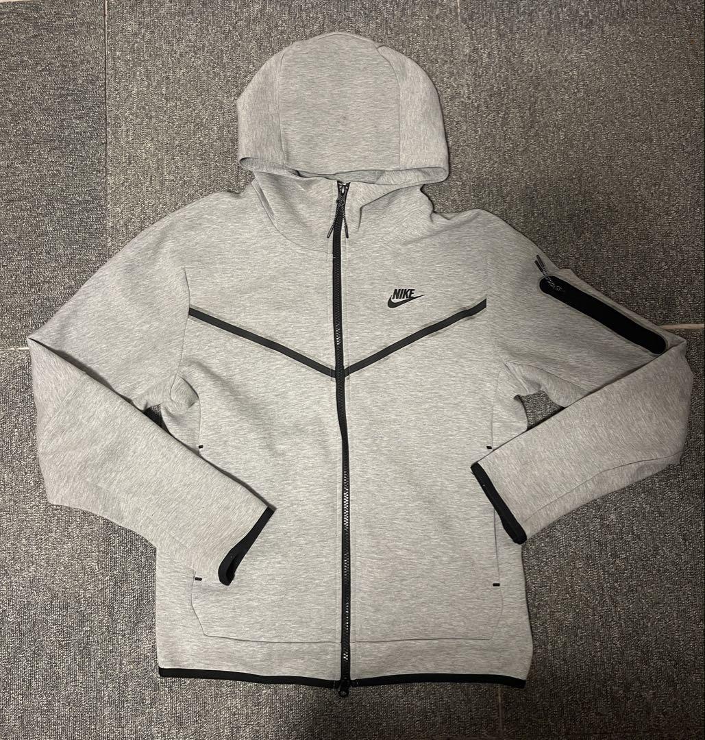 早い者勝ち　確実正規品　白タグ　nike tech fleece ナイキ