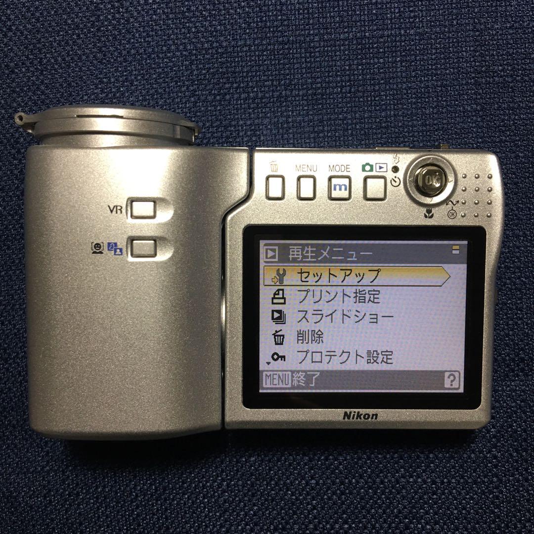Nikon COOLPIX S10 スイバルデザイン コンパクトデジタルカメラ