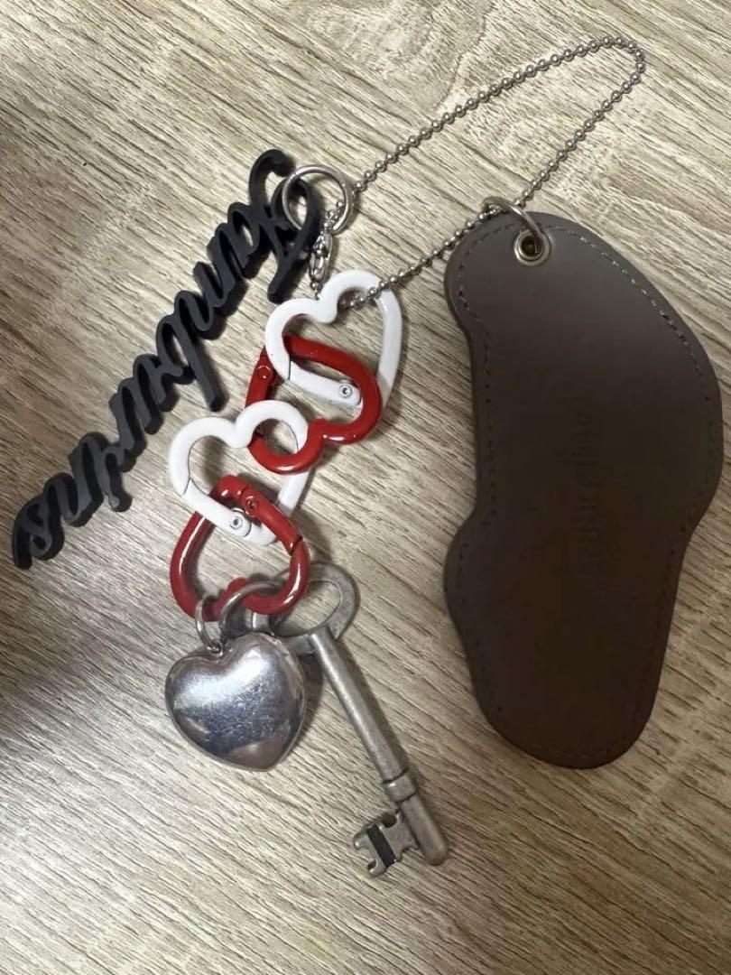 タンバリンズ　popup 限定　キーリング