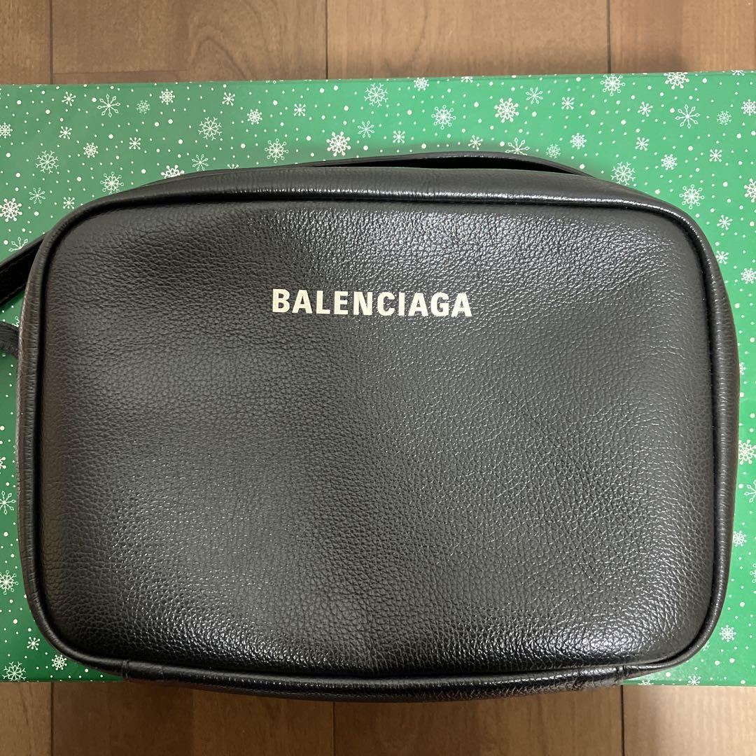BALENCIAGA バレンシアガ　カメラバック　ショルダー