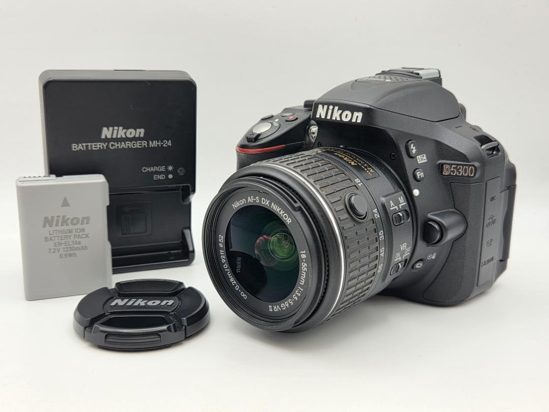 Nikon D5300 18-55㎜ VR ii レンズキット　772ショット