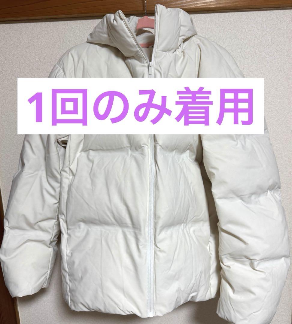 ユニクロ UNIQLO シームレスダウンパーカ Lサイズ モデル