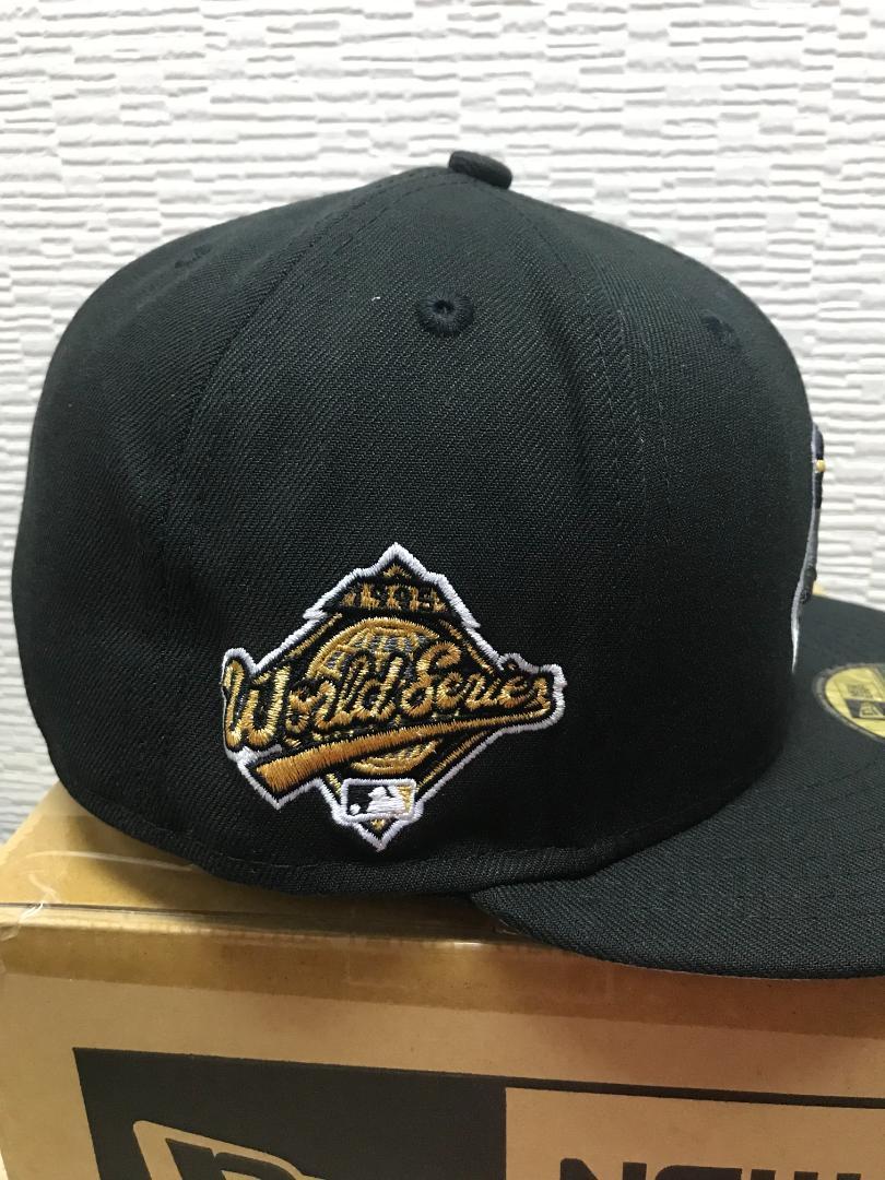 NewEraインディアンス1995年Wシリーズ希少ブラックゴールドキャップ1/2 NewEraインディアンス1995年Wシリーズ希少ブラックゴールド