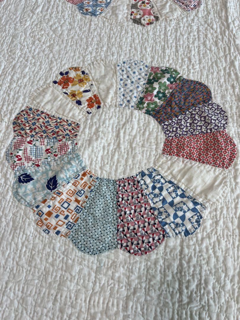 アンティークキルト✴︎ドレスデンプレート✴︎ヴィンテージ布