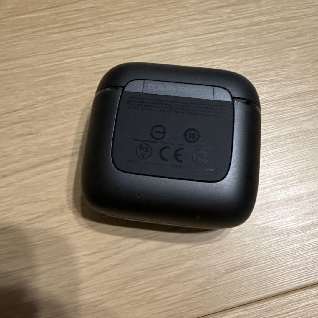 JBL TOUR PRO3 シリコンケース付き