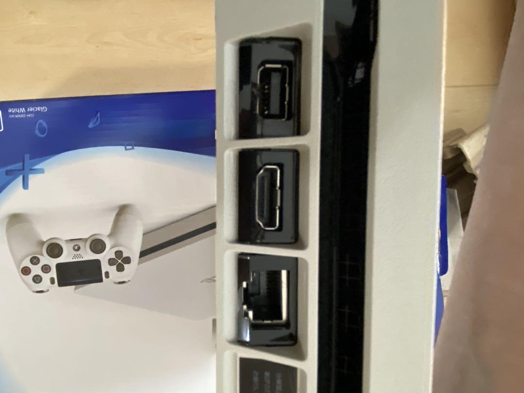 ホワイト PS4 本体 500GB HDR