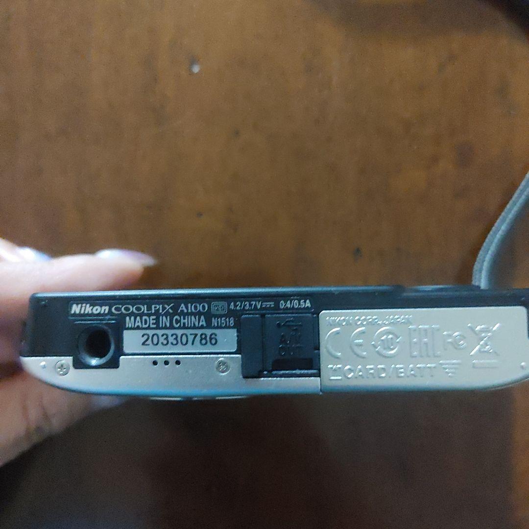 極美品☆Nikon COOLPIX A100 シルバー