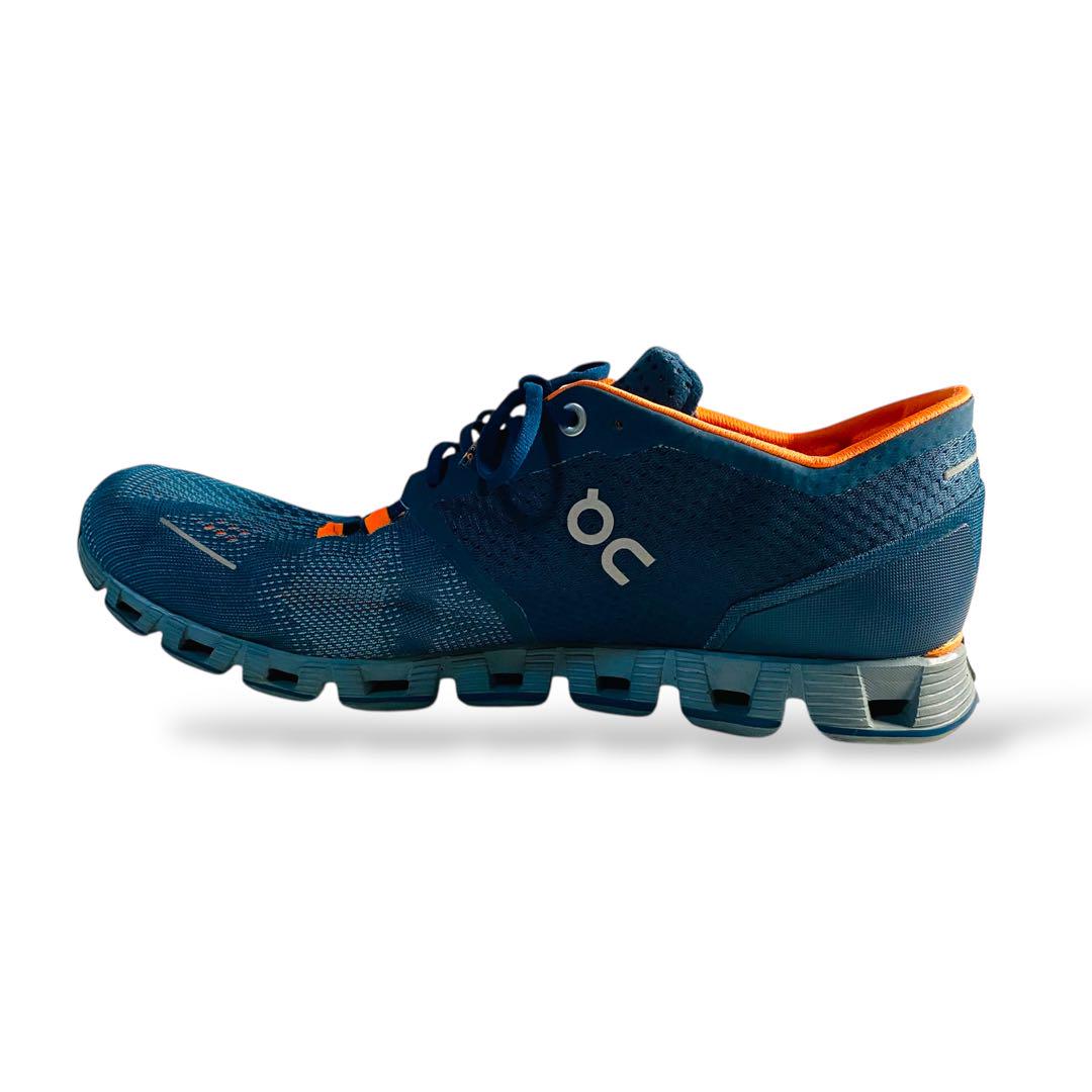 オンクラウド on クラウドXブルー UK9.5 cloud x