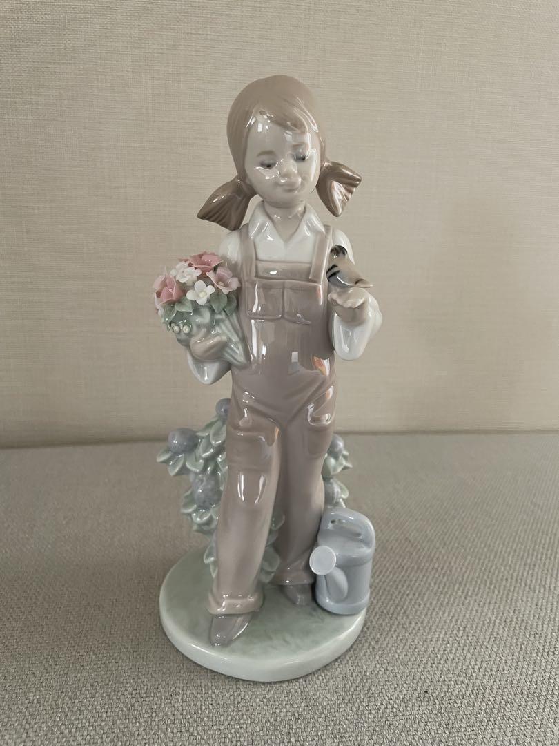 【 箱付き未使用品 】リヤドロ 小鳥と話す少女