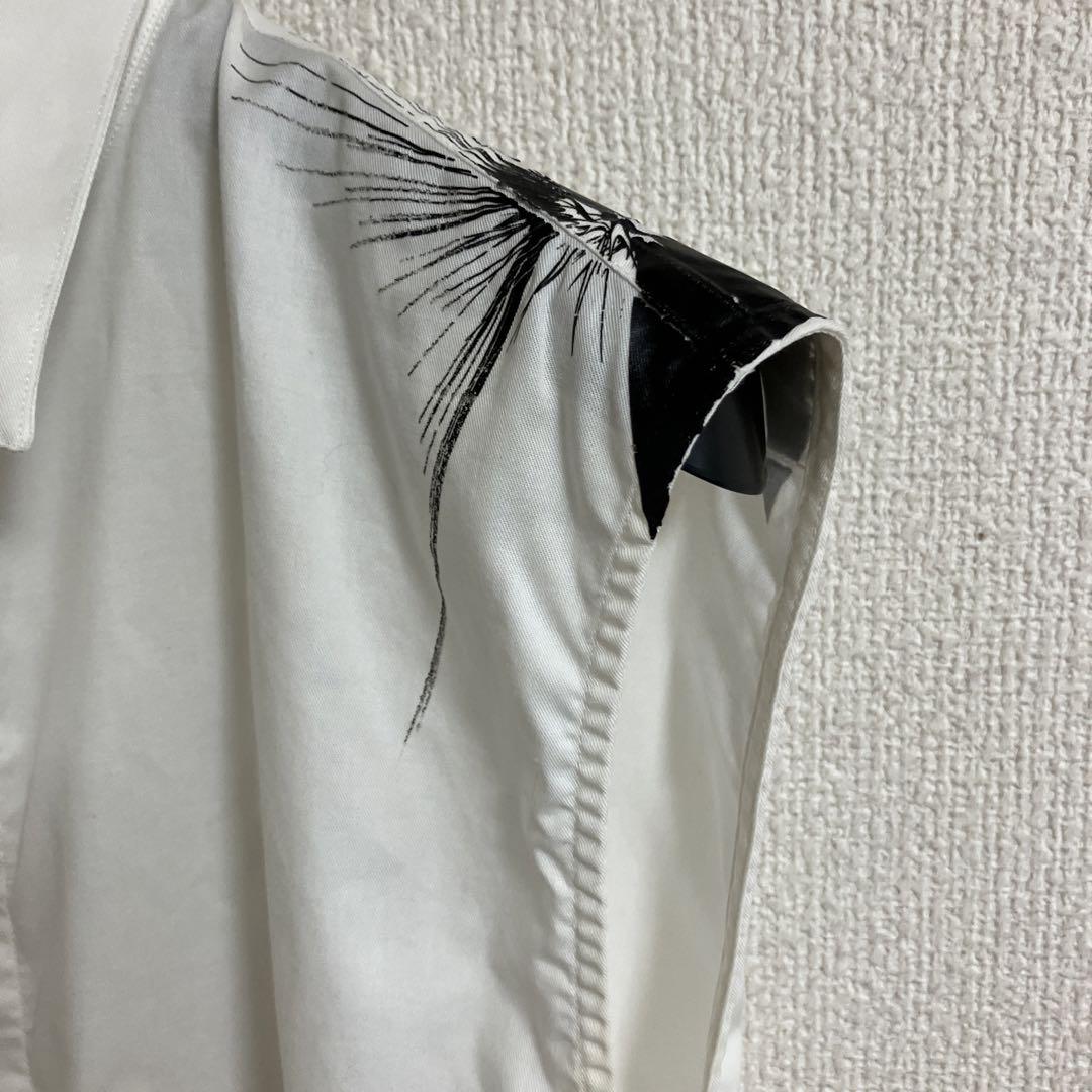 ノースリーブシャツ