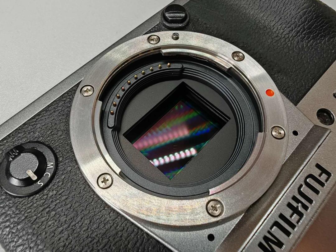 FUJIFILM X-T30 II 一眼レフ　カメラ