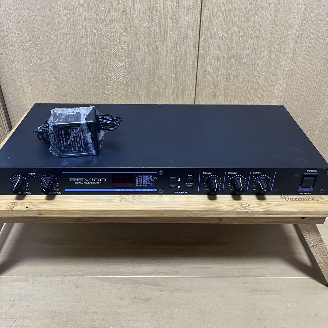 YAMAHA REV100 デジタルリバーブレーター①