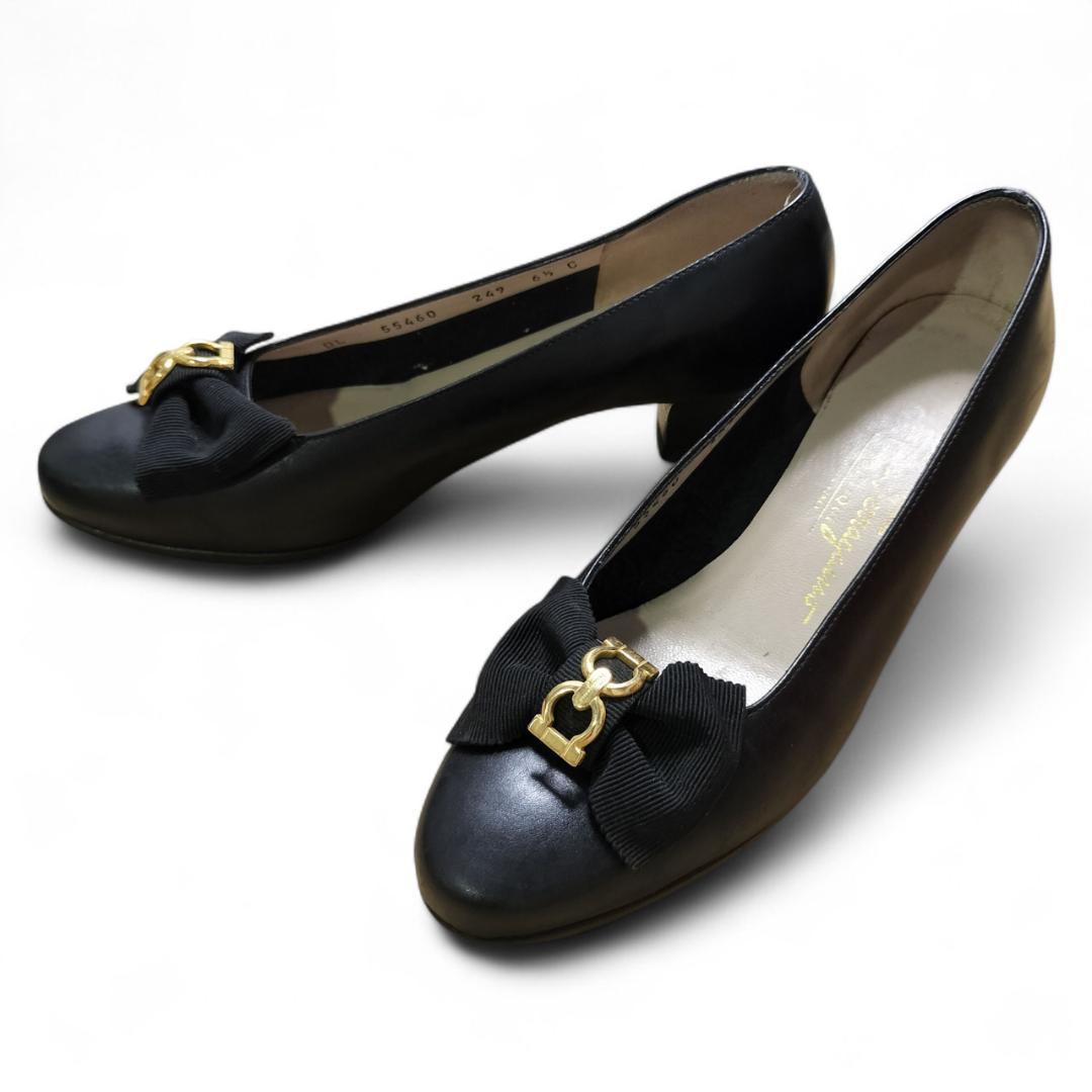 【美品】Salvatore Ferragamo フェラガモ パンプス ガンチーニ
